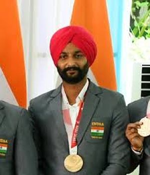 Shri Harvinder Singh