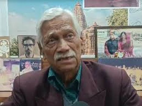 Shri Narayan Vyas